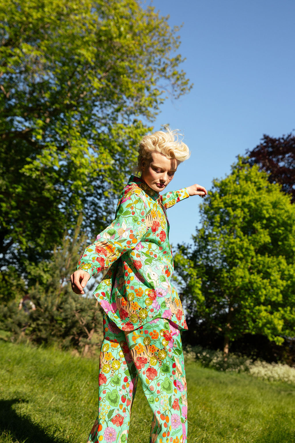 In The Greenhouse Green Linen Pyjama Set