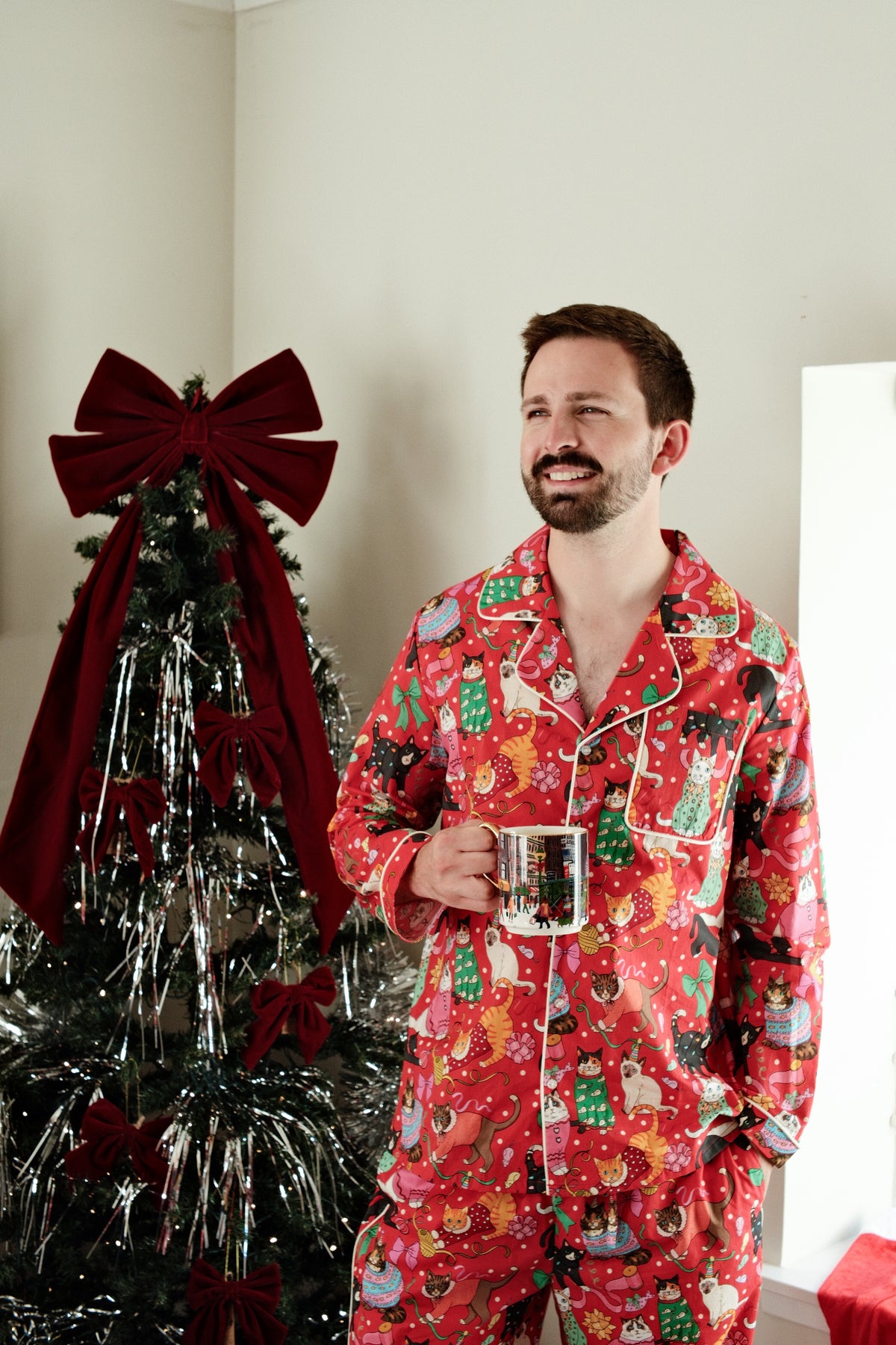 Men's Cats' Christmas Morning pyjama set in crimson