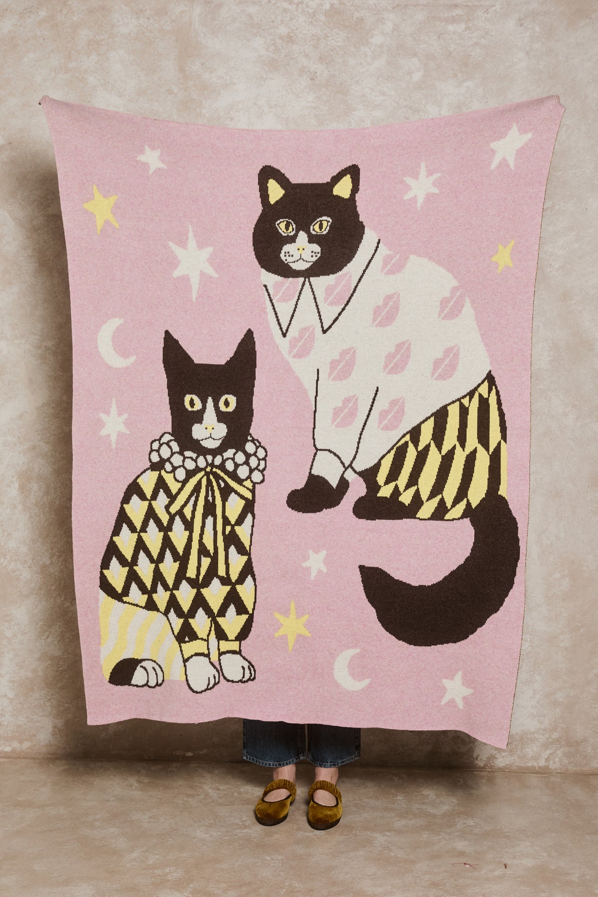 Fashion Cats 100% Lamb's Wool Blanket Pink