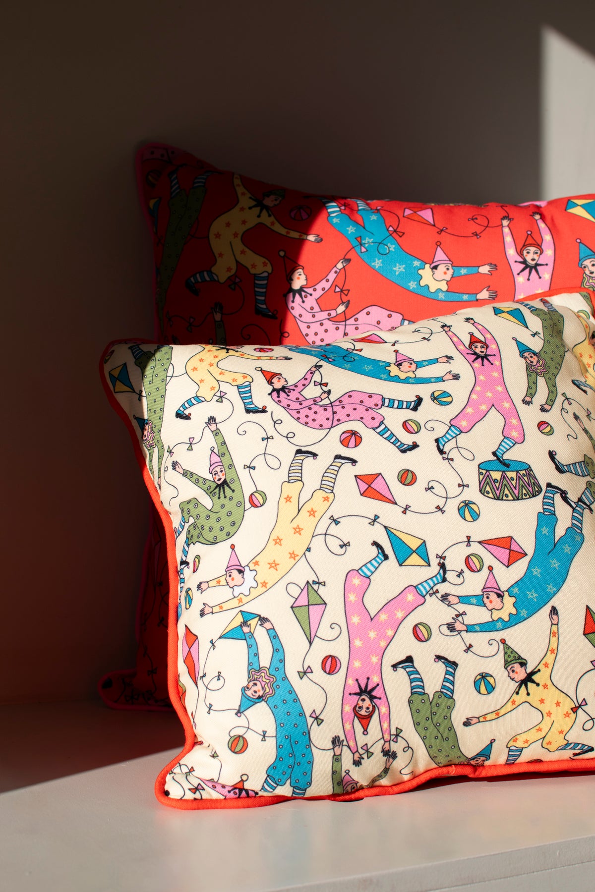 Clowns cream cushion 45cm x 45cm SALE26