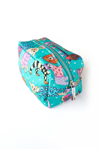 Wash Bag | Skiing Dogs
